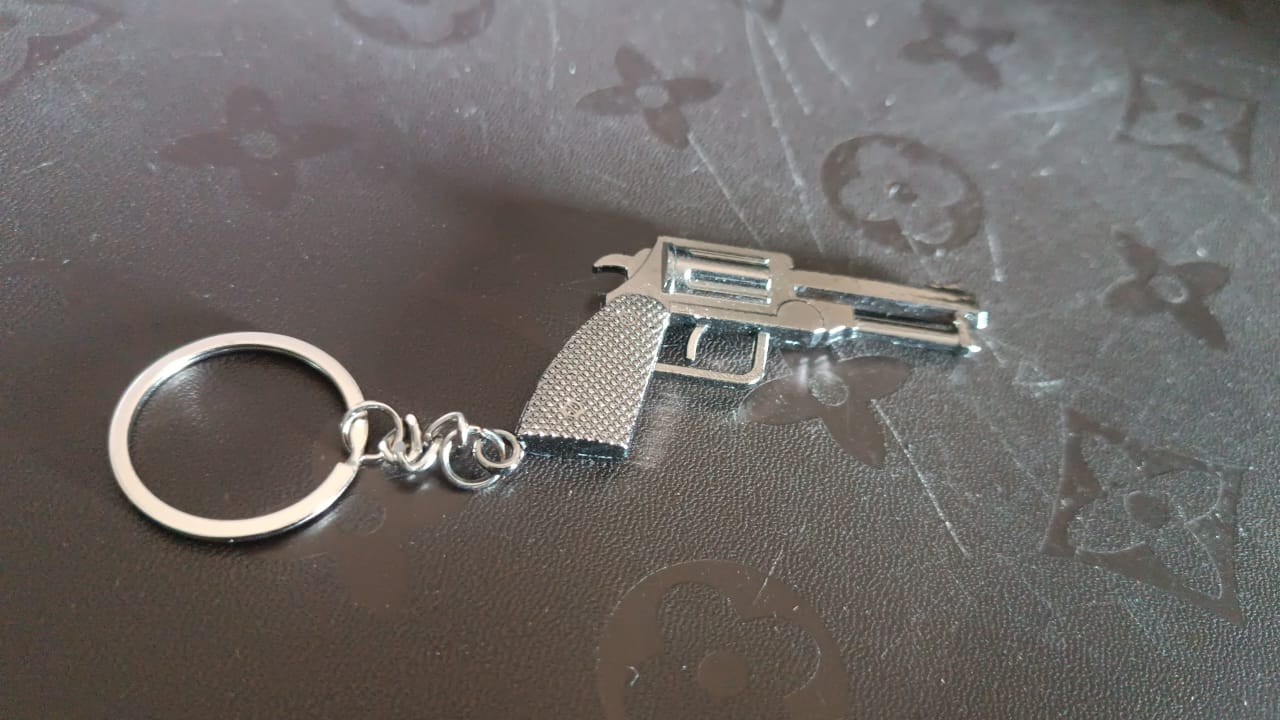 Gun Keychain Metal Weapon Key Rings Pendant for Men, Birthday Gifts (1 Pc / Mix Design) Gun Keychain Metal Weapon Key Rings Pendant for Men, Birthday Gifts (1 Pc / Mix Design)
